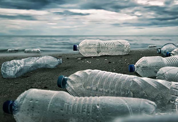 Bottiglie-plastica-inquinamento-mari-oceani